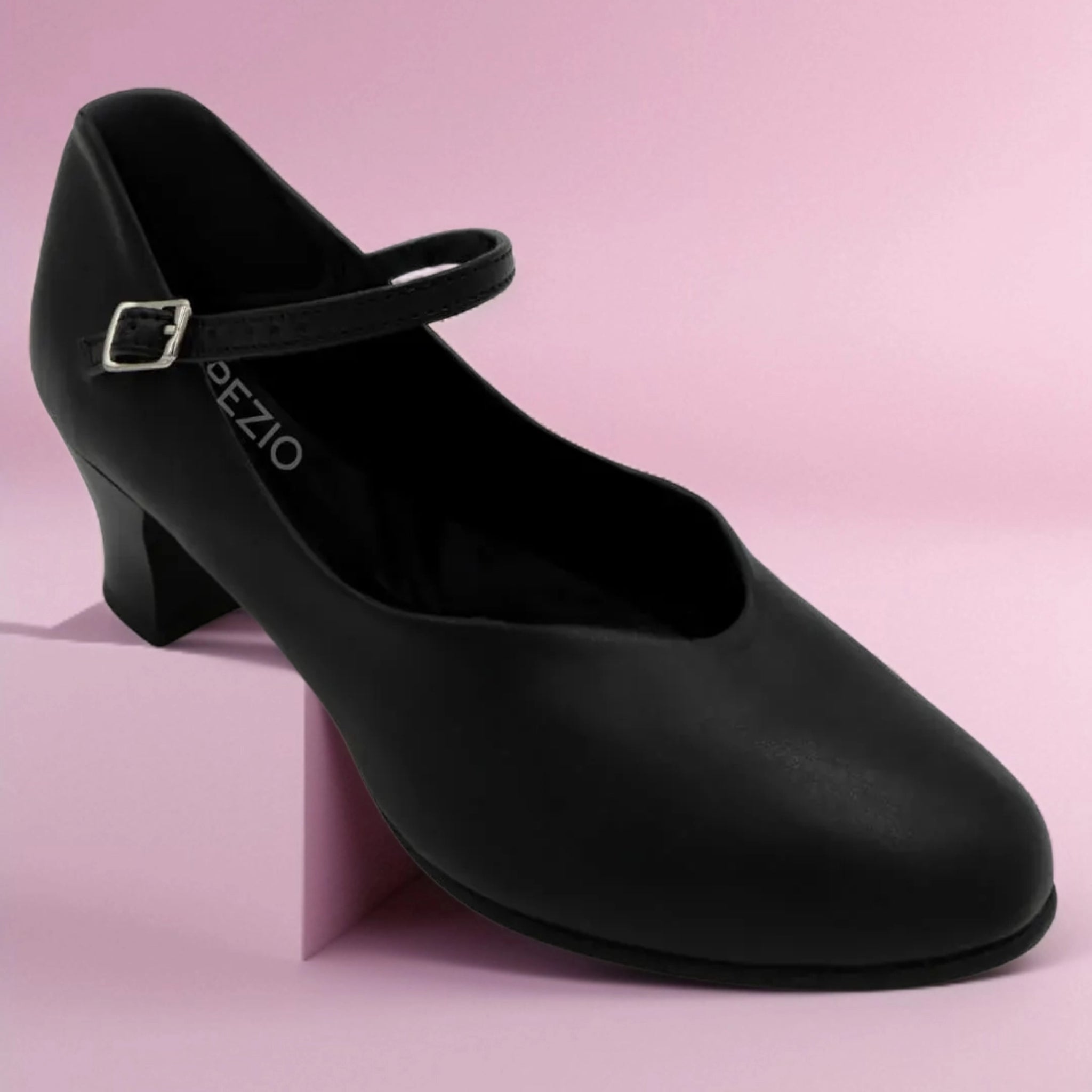 Capezio Jr. Footlight Character Heel